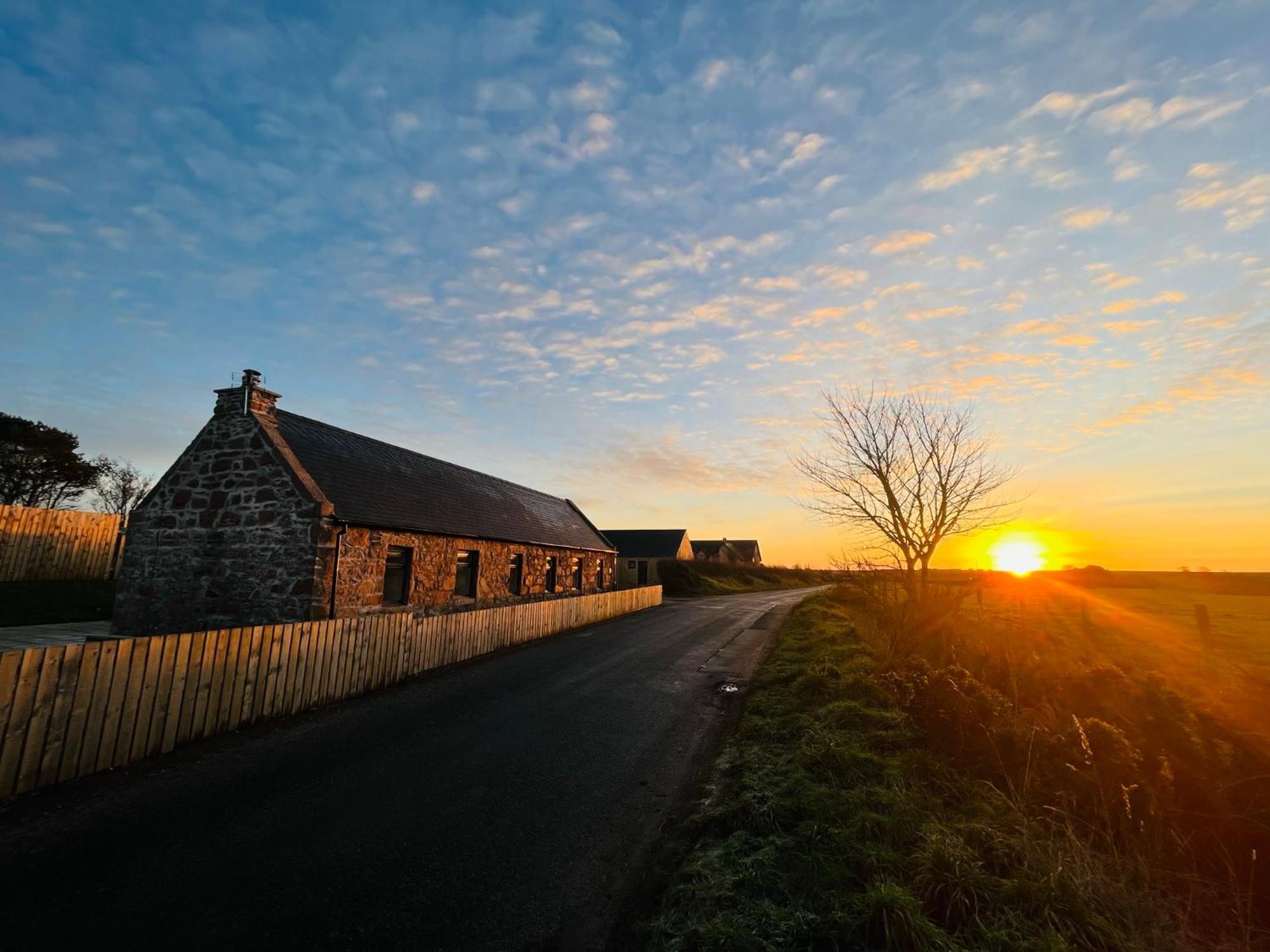 Tumbledown Croft, Rural Cottage Near Cruden Bay Питерхед Экстерьер фото